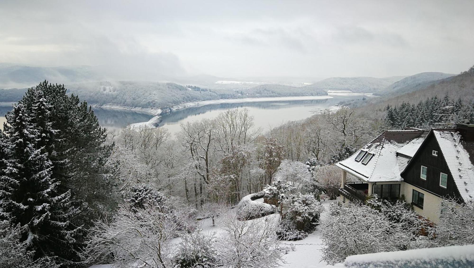 Ferienwohnungen Schloss-See-Bergblick Waldeck  Exterior photo