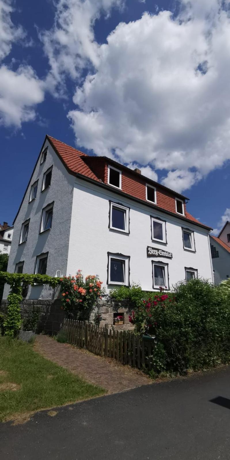 Ferienwohnungen Schloss-See-Bergblick Waldeck  Exterior photo