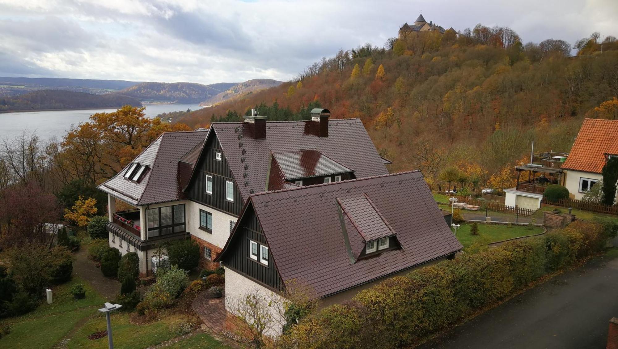 Ferienwohnungen Schloss-See-Bergblick Waldeck  Exterior photo